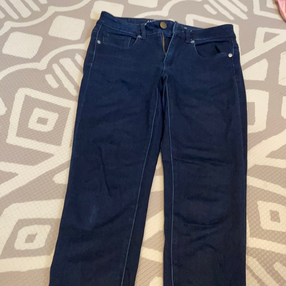 Low-rise, skinny jeans